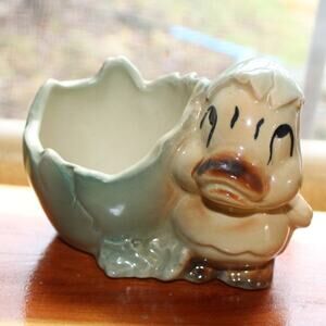 Small Ceramic Pottery Baby Duckling/Cracked Eggshell Planter